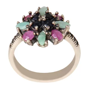 انگشتر نقره زنانه مدل سنگ یاقوت و زمرد کد AW_574