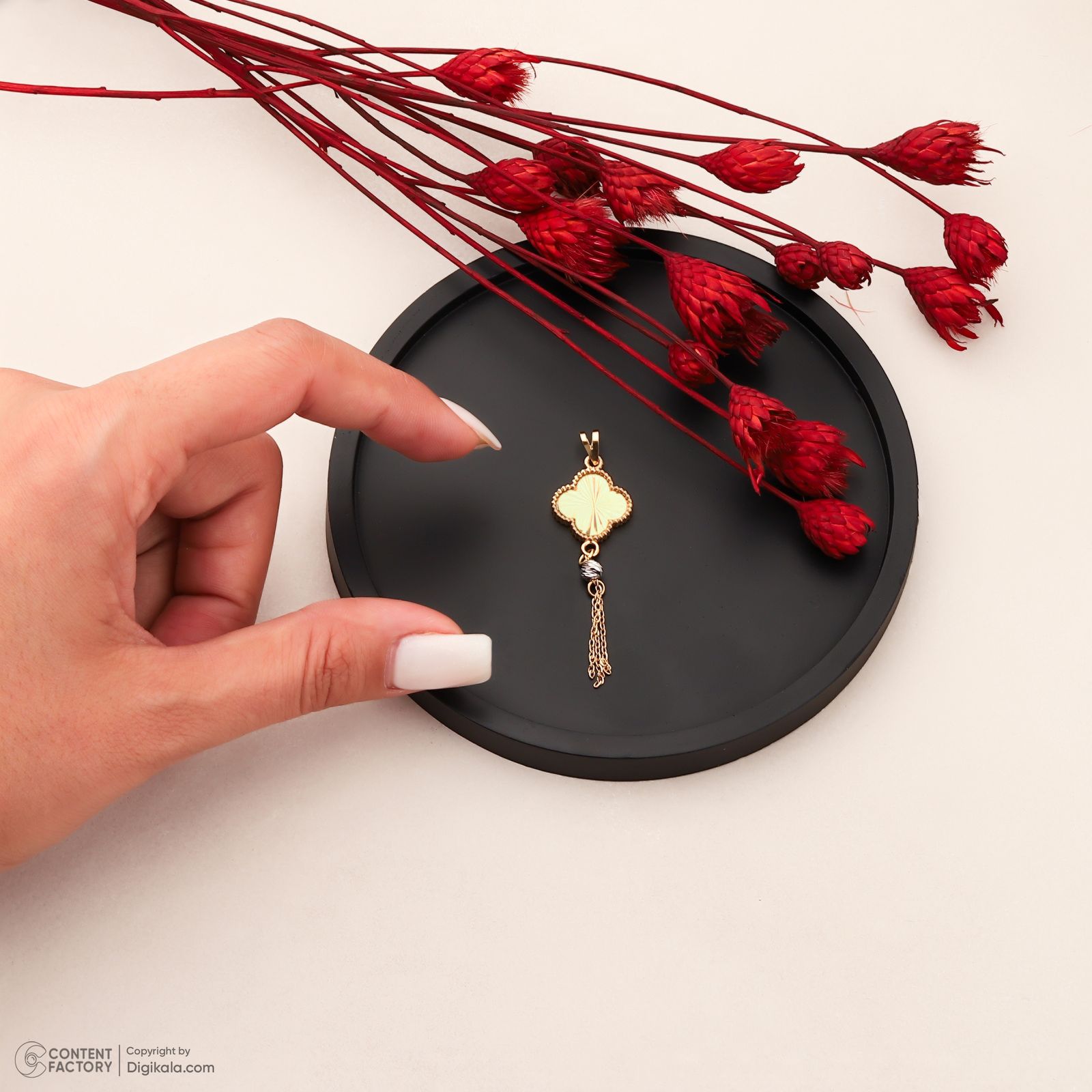آویز گردنبند طلا 18 عیار زنانه گلدم طرح ونکلیف کد pe144004 -  - 6