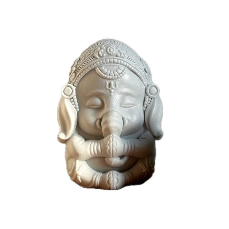 شمع دستساز معطر مدل فیل کد R876 با رایحه نارگیل زمان اتمام 4 ساعت
