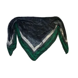 روسری زنانه مدل نخی وسط ساده حاشیه دار