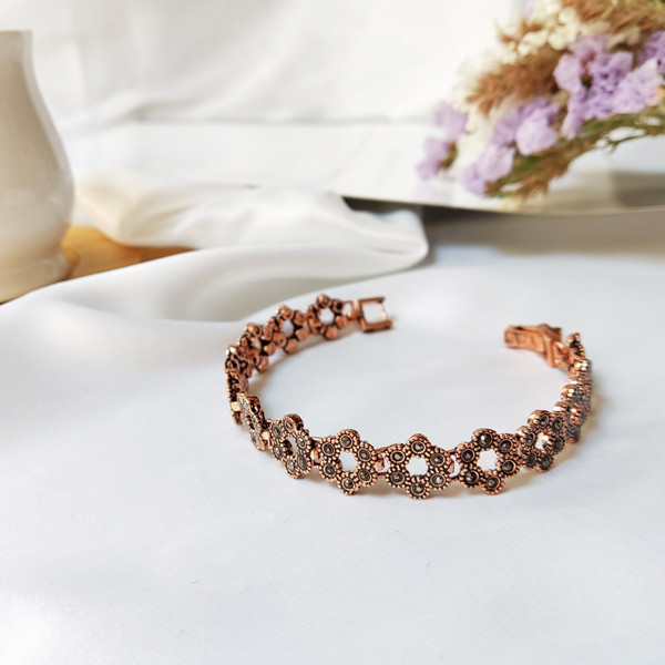 دستبند زنانه مدل مارگازیت طلاروس کد JW480