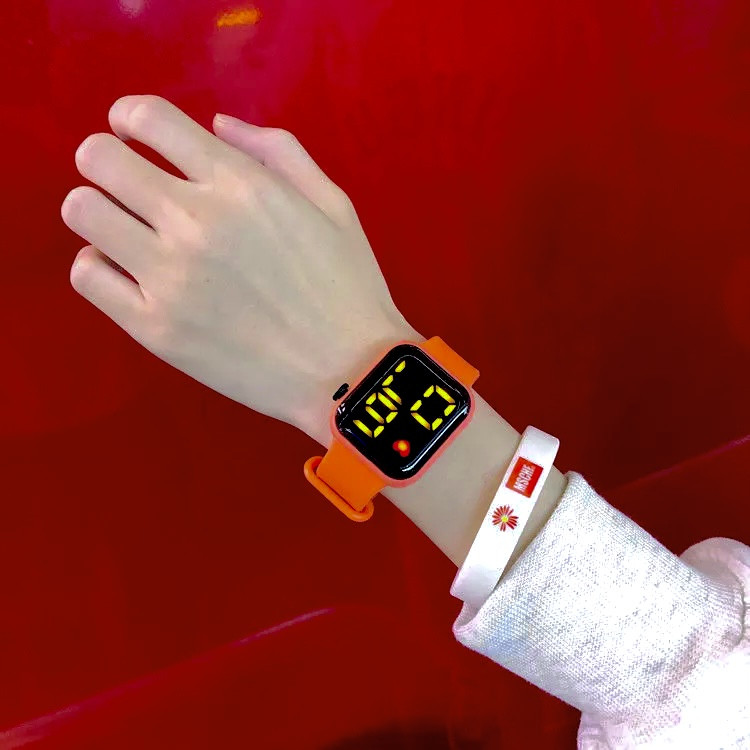 ساعت مچی دیجیتال مدل 182023