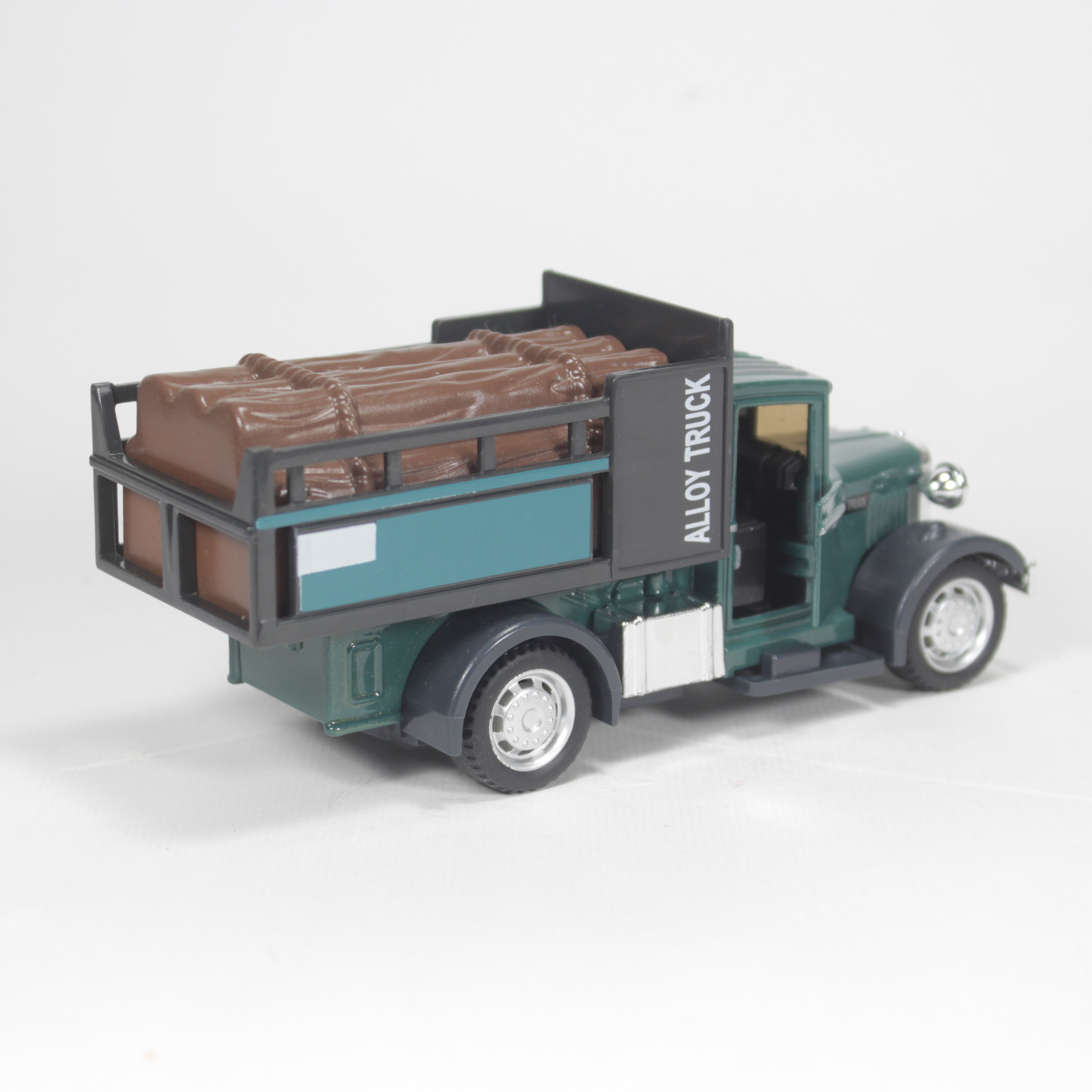 ماشین بازی مدل کامیون کلاسیک کد 0604