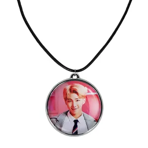 گردنبند خندالو مدل آر ام گروه بی تی اس BTS کد 28552858
