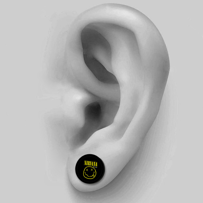پیرسینگ گوش ناکسیگو مدل شب تاب طرح Nirvana کد PM6371