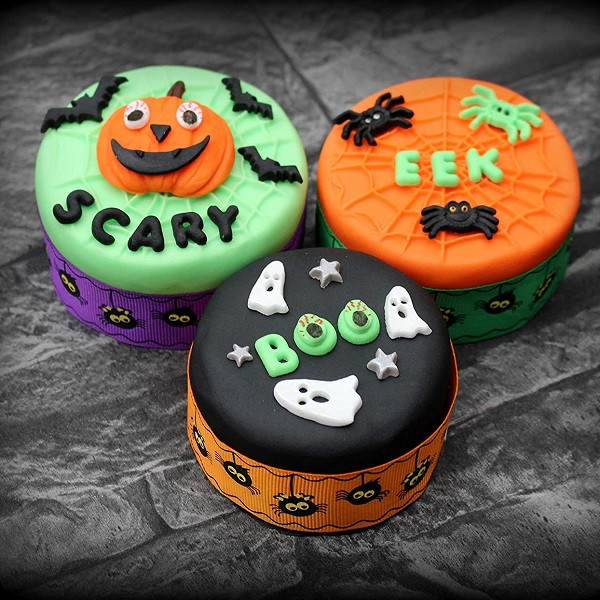 سیلیکون قالب گیری به گز مدل تار عنکبوت