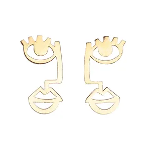 گوشواره طلا 18 عیار زنانه الن نار مدل صورتک 5001