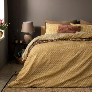 سرویس روتختی انگلیش هوم مدل Palm دو نفره چهار تکه