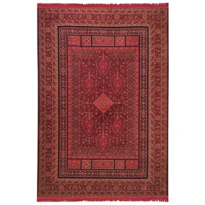 فرش ماشینی 700شانه زمرد مشهد زمینه لاکی حاشیه سورمه ای طرح کهنه نما