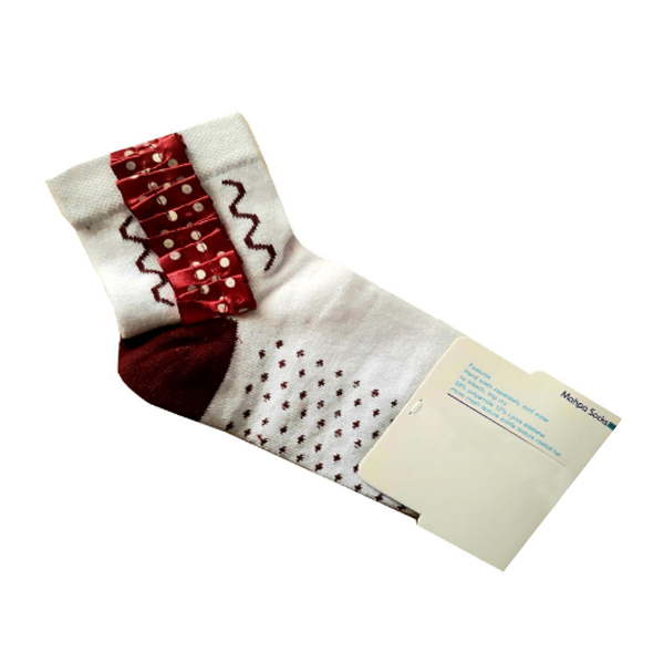 جوراب دخترانه مهپا مدل پلیسه دار رنگ قرمز