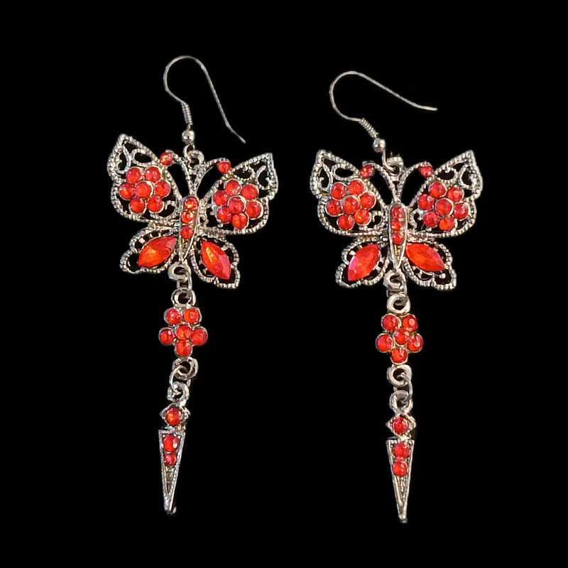 گوشواره زنانه مدل پروانه هندی نگین دار گوشواره زنانه مدل پروانه هندی نگین دار