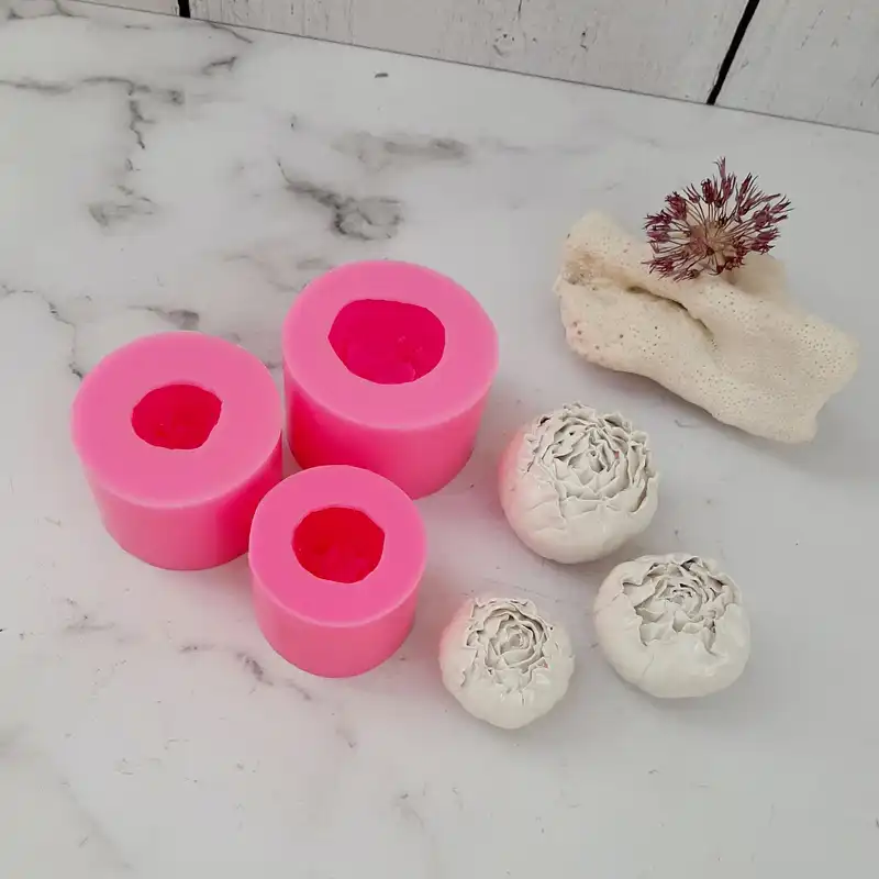 قالب شمع مدل رز پیونی مجموعه 3 عددی