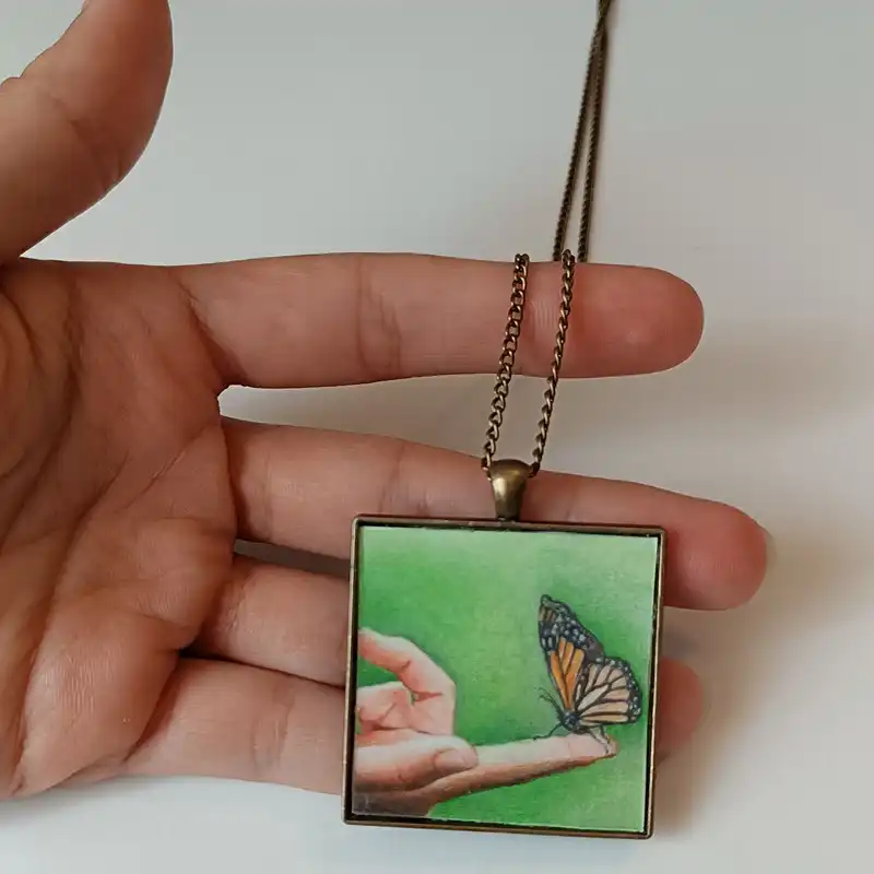 گردنبند زنانه مدل پروانه