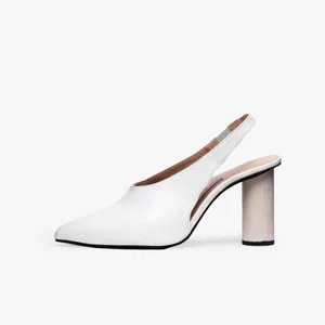 صندل زنانه آرتمن مدل Dipa