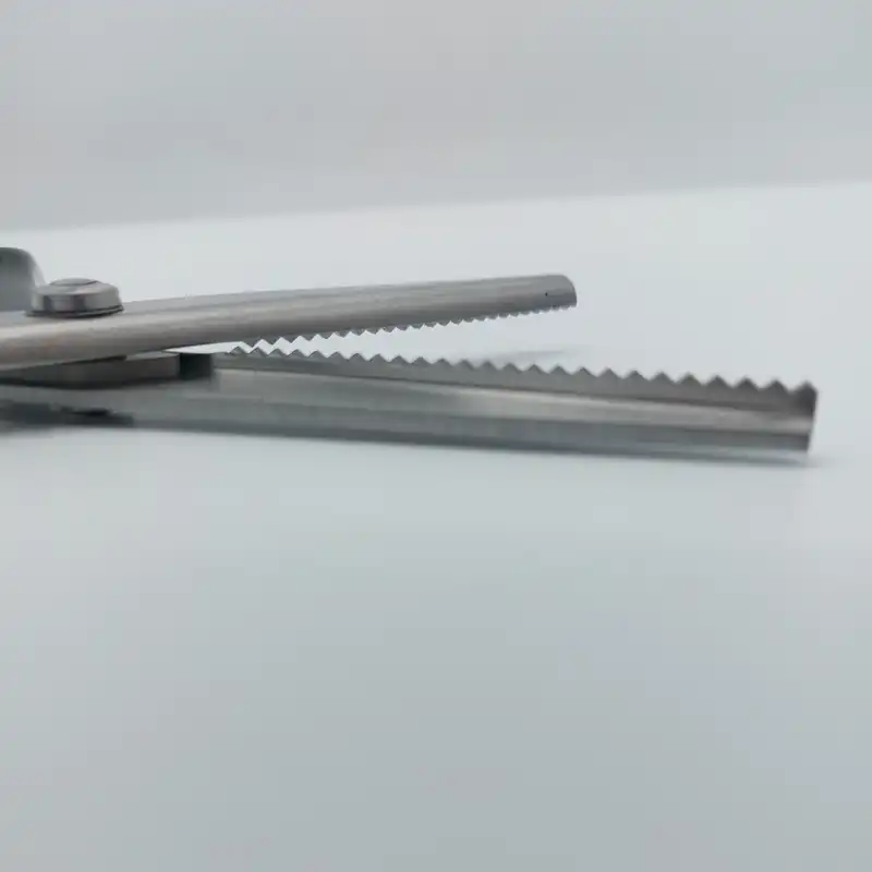 قیچی خیاطی مدل دالبر مثلثی ریز dal3