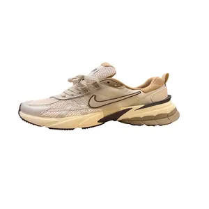 کفش پیاده‌روی زنانه مدل V2K