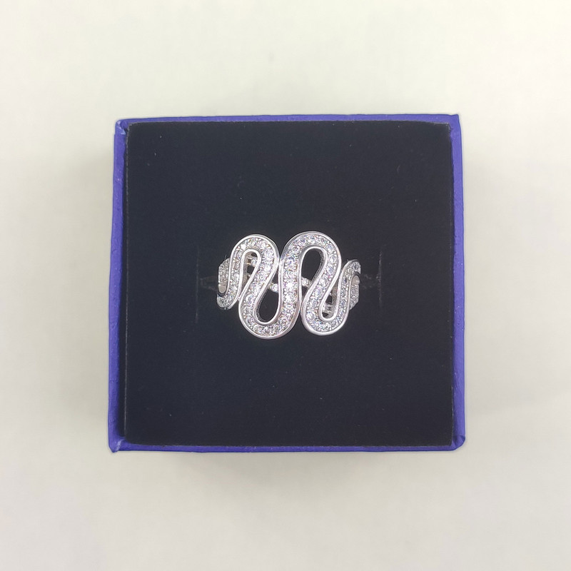 انگشتر نقره زنانه مدل مارپیچ VGIS001