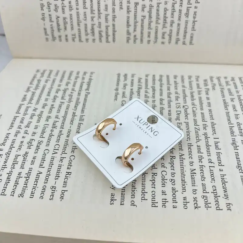 گوشواره زنانه ژوپینگ مدل E4906