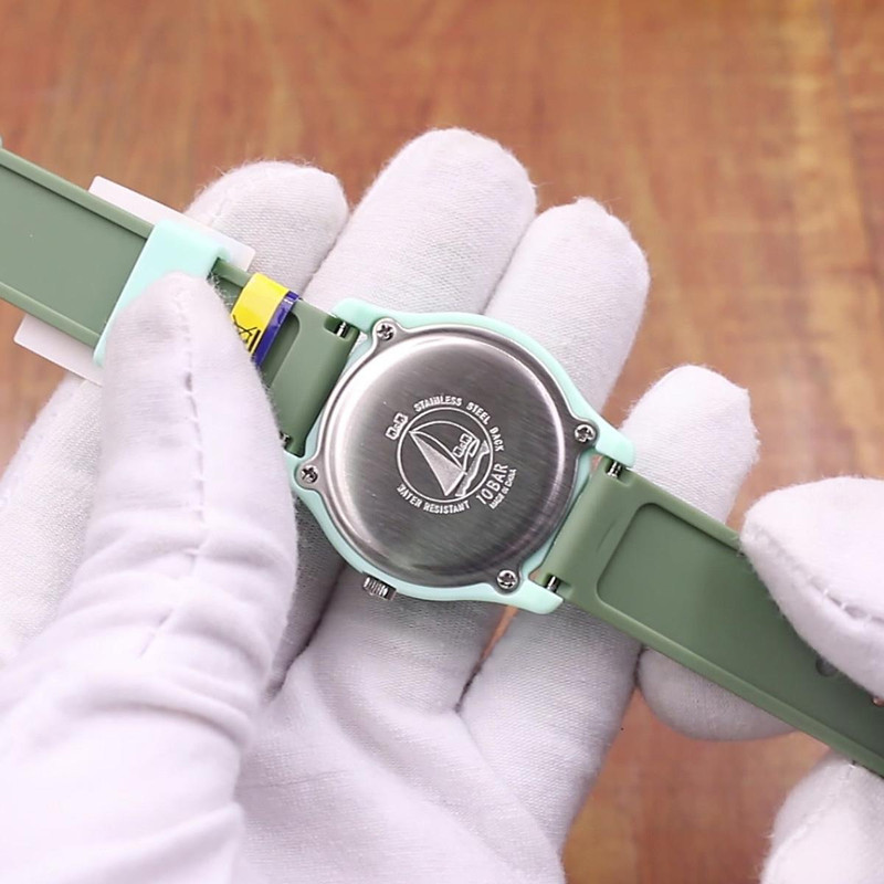 ساعت مچی عقربه ای بچگانه کیو اند کیو مدل VS59J006Y