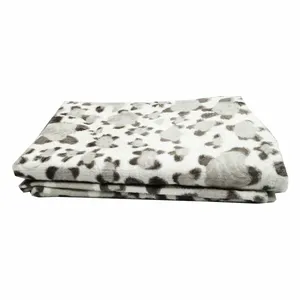 پتو مسافرتی سنفیلا طرح گلزار کد 1 سایز  220X180 سانتی متر