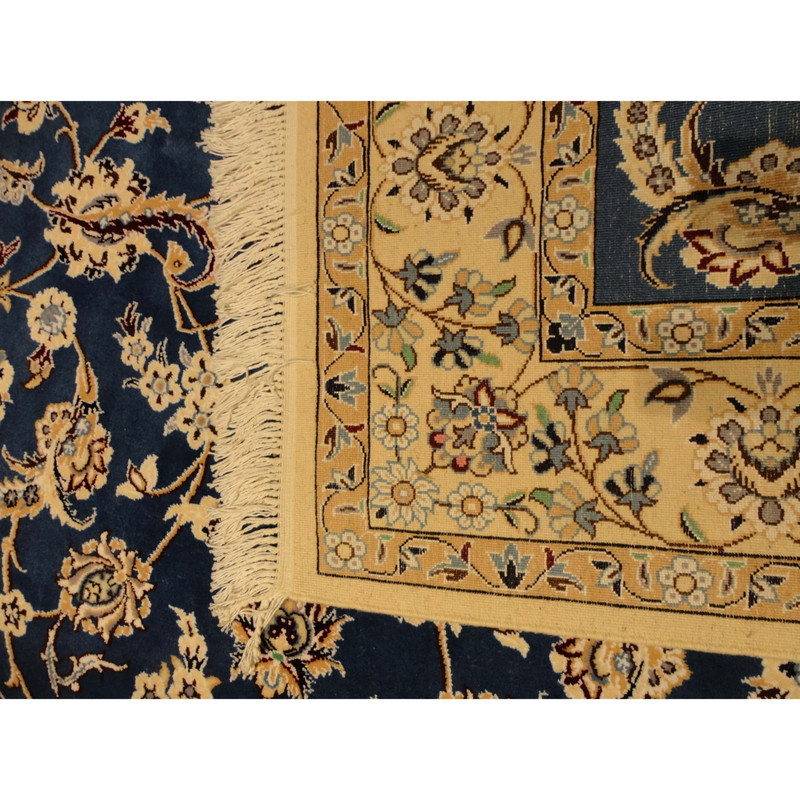 فرش دستبافت سه و نیم متری کد 2063