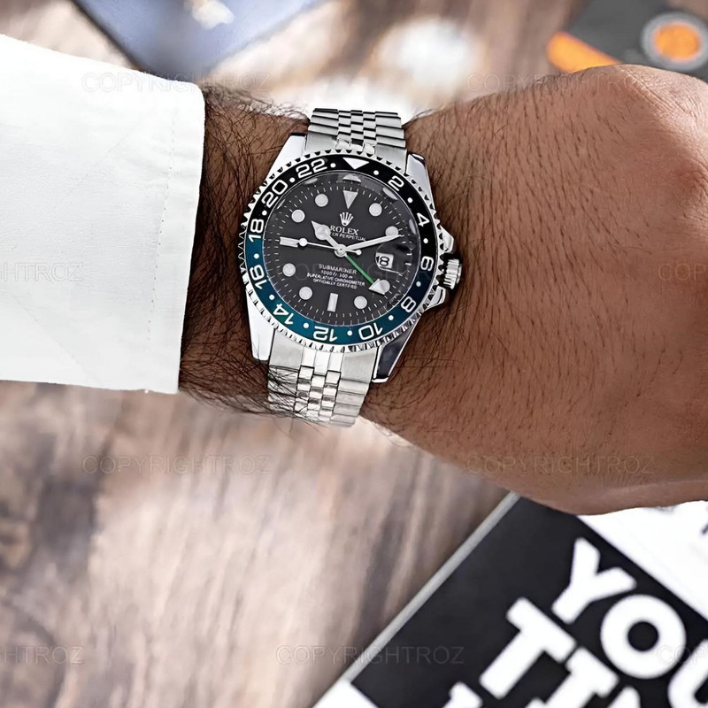 ساعت مچی عقربه‌ای مردانه مدل ساب مارین قفل مخفی کد 01