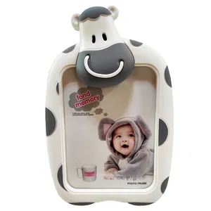 قاب عکس کودک مدل HF-2618G