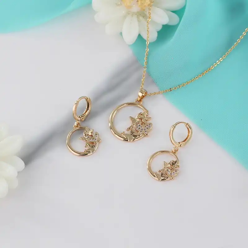نیم ست زنانه وای اس ایکس مدل پروانه کد AA145
