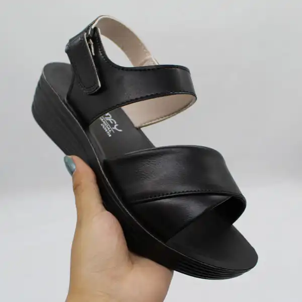 صندل زنانه کانفی مدل دنیا رکابدار کد 1395-BK