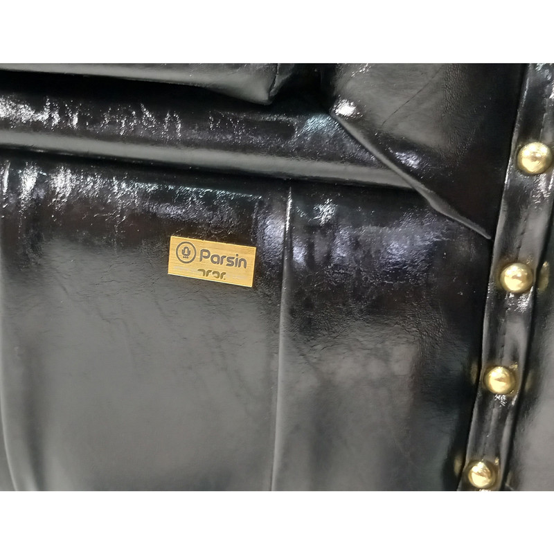 مبل سه نفره بازرگانی پارسین مدل چستر گلمیخ