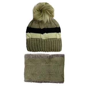 ست کلاه و شال گردن بافتنی بچگانه مدل P24092