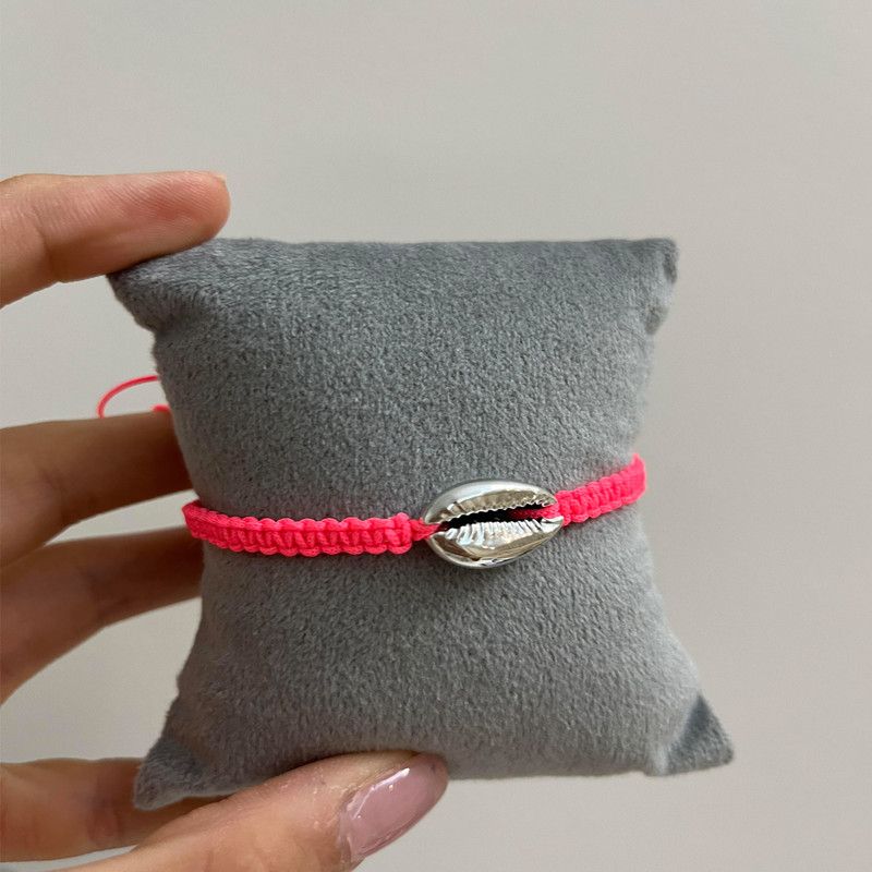 پابند زنانه مدل گوش ماهی