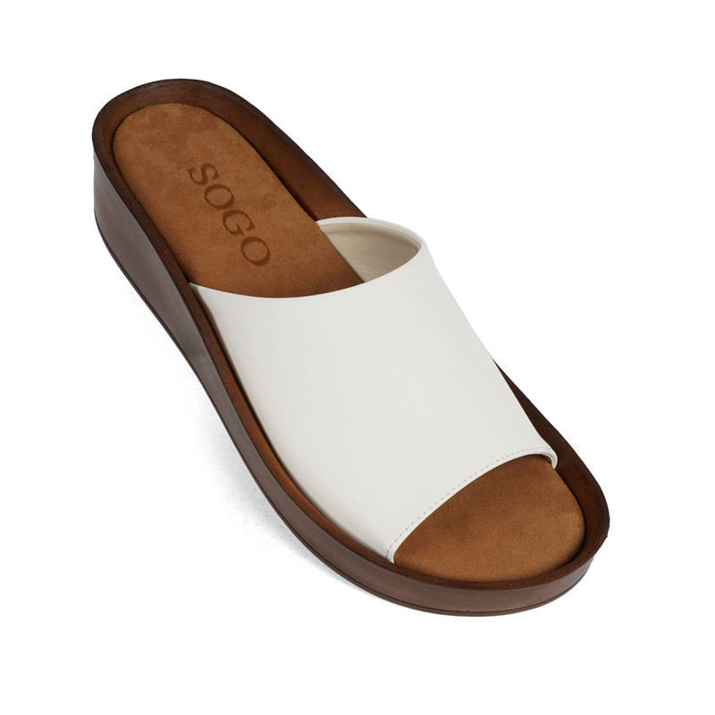 دمپایی زنانه کد 14 رنگ سفید