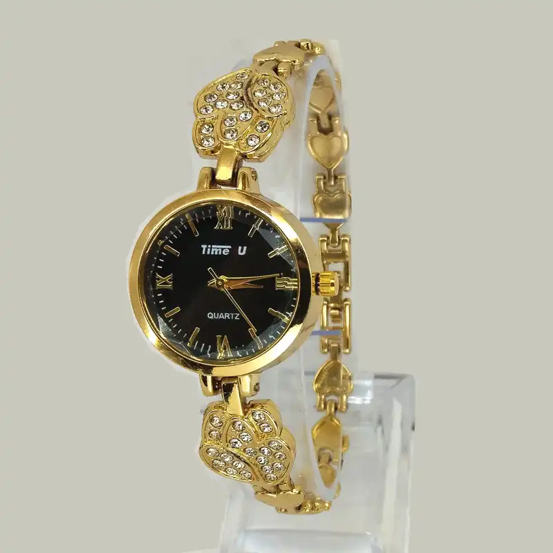 ساعت مچی عقربه ای زنانه مدل قلب نگین دار کد 4u