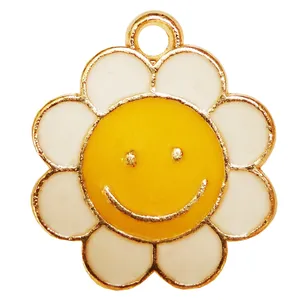 آویز دستبند مدل گل آفتاب گردان خندان کد AD 777