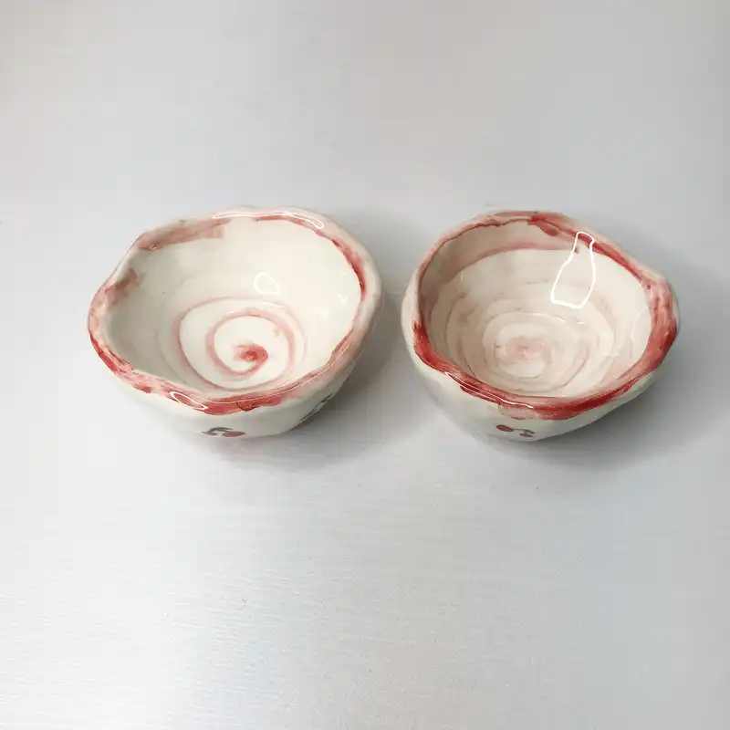 پیاله سرامیکی مدل دفرمه طرح گیلاس مجموعه 2 عددی