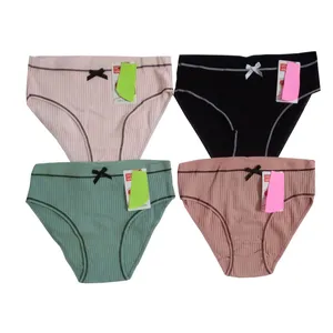 شورت زنانه یوکین مدل شورت کبریتی بسته 4 عددی