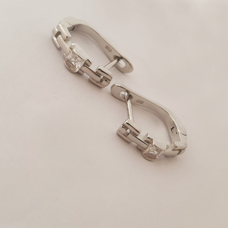 گوشواره نقره زنانه مدل G184 گوشواره نقره زنانه مدل G184