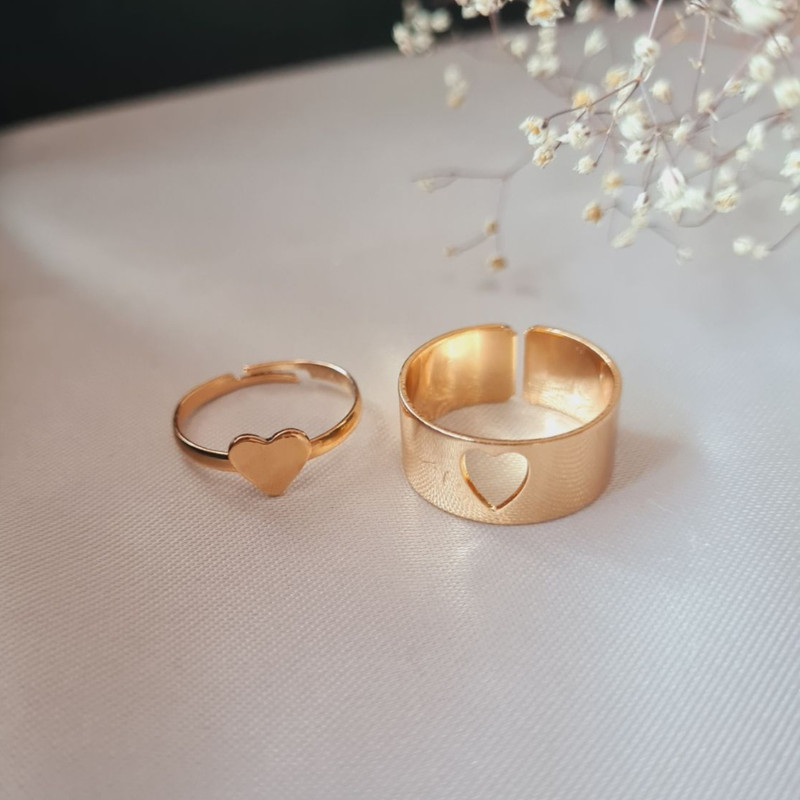انگشتر زنانه مدل قلب کاپلی دوستی مجموعه 2 عددی انگشتر زنانه مدل قلب کاپلی دوستی مجموعه 2 عددی