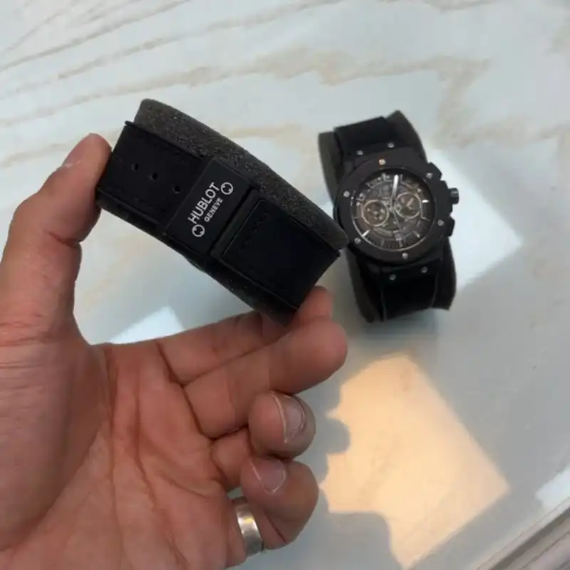 ست ساعت مچی عقربه ای زنانه و مردانه  مدل تک موتوره اسکلتون بیگ بنگ