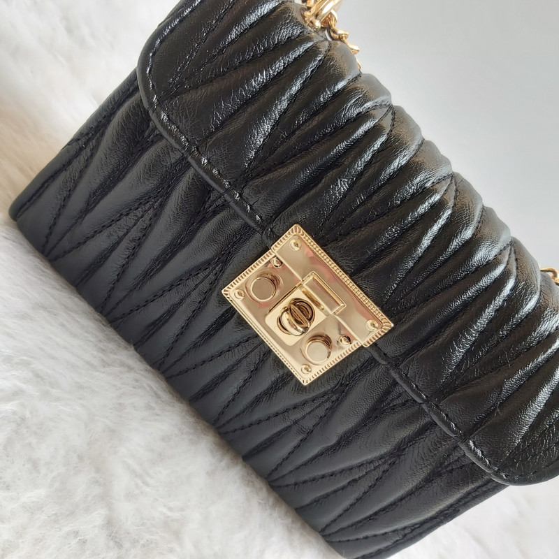 کیف دوشی زنانه مدل D80090