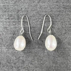 گوشواره طلا 18 عیار زنانه دوست خوب مدل dk561 