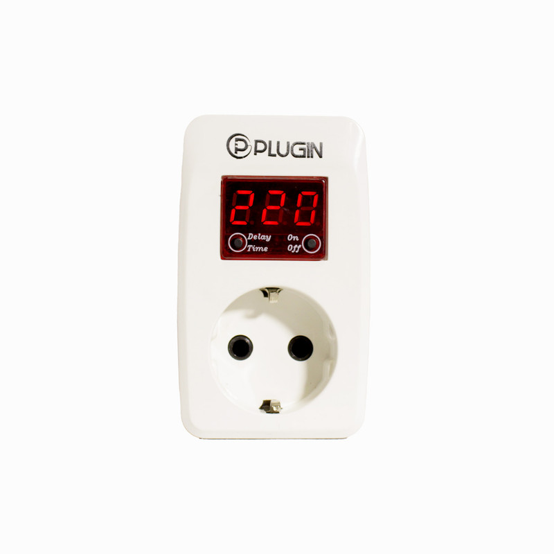 محافظ ولتاژ پلاگین مدل D9506