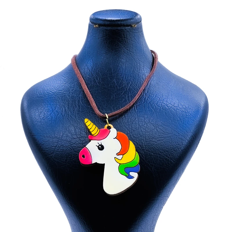 گردنبند زنانه مدل یونیکورن