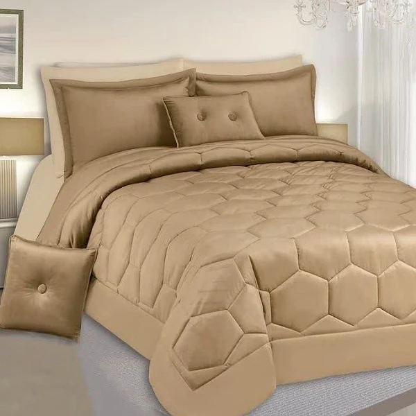 سرویس خواب مدل مخمل ترک طرح فندی دونفره 8 تکه 