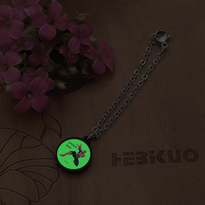 آویز ساعت زنانه ناکسیگو مدل شب تاب طرح مرد عنکبوتی کد AW8931 آویز ساعت زنانه ناکسیگو مدل شب تاب طرح مرد عنکبوتی کد AW8931