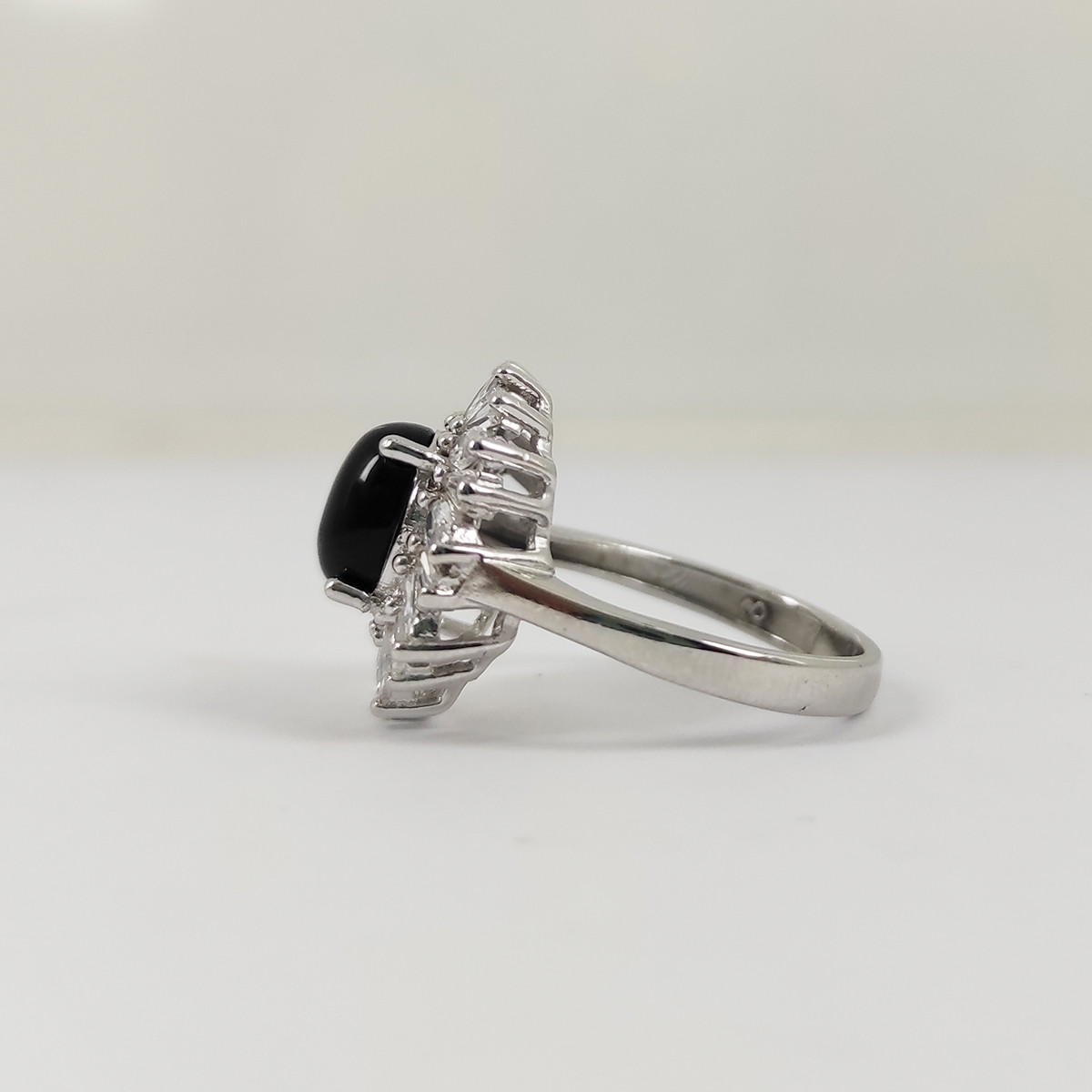 انگشتر نقره زنانه سلین کالا مدل خورشید عقیق