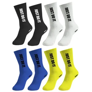 جوراب ورزشی ساق بلند مردانه چیاکو مدل JUST DO IT کد 1239 بسته 4 عددی