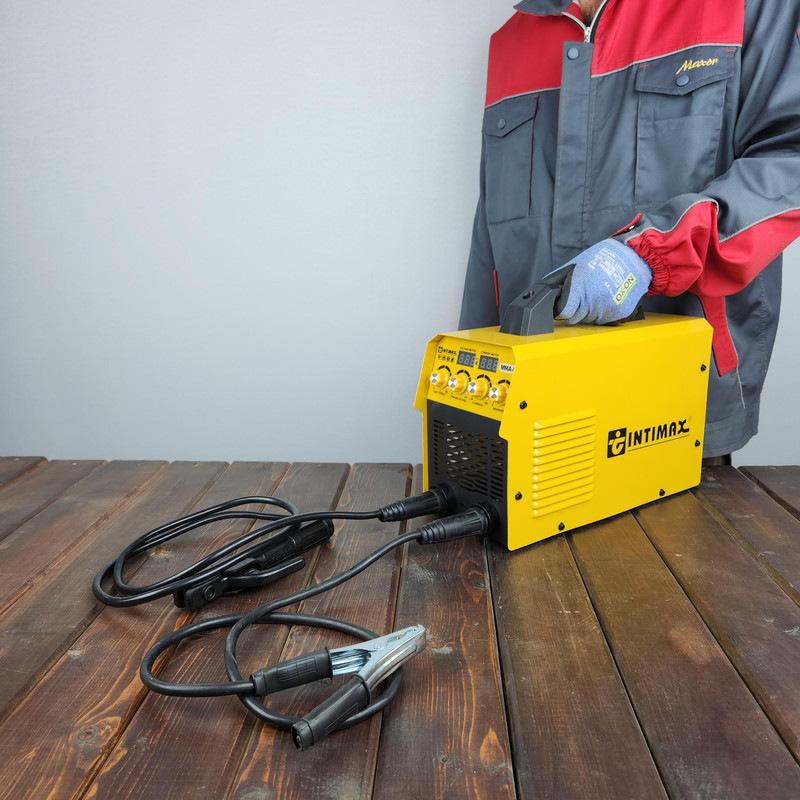 اینورتر 550 آمپر اینتیمکث کد TYU56 اینورتر 550 آمپر اینتیمکث کد TYU56