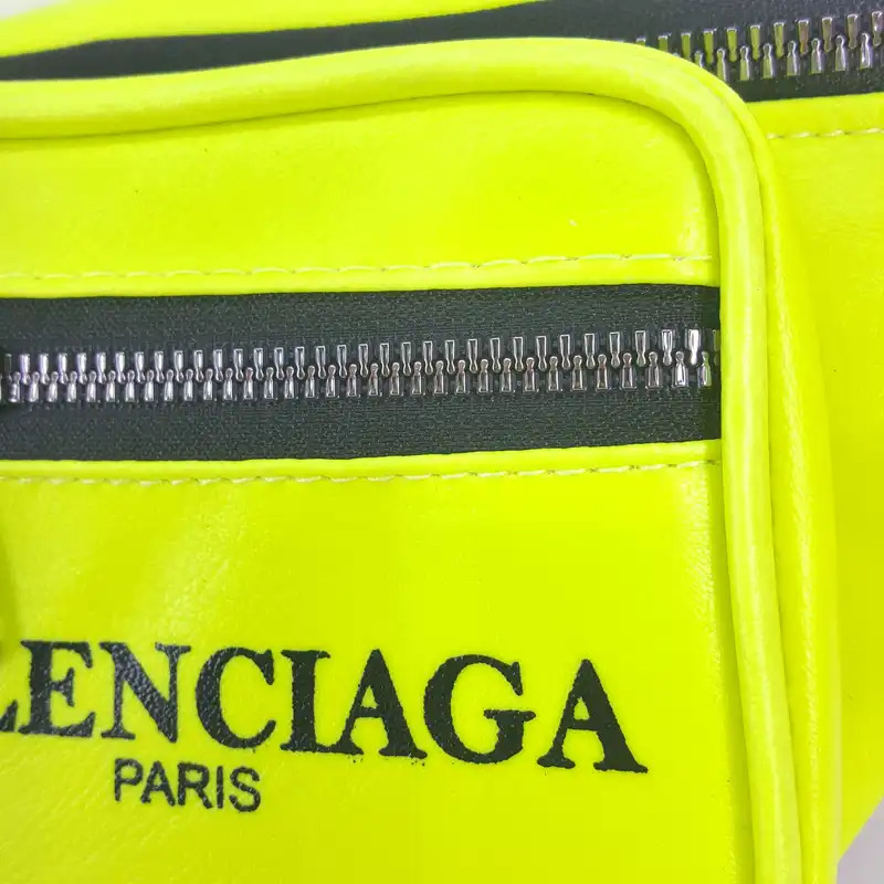 کیف کمری زنانه مدل Balen01